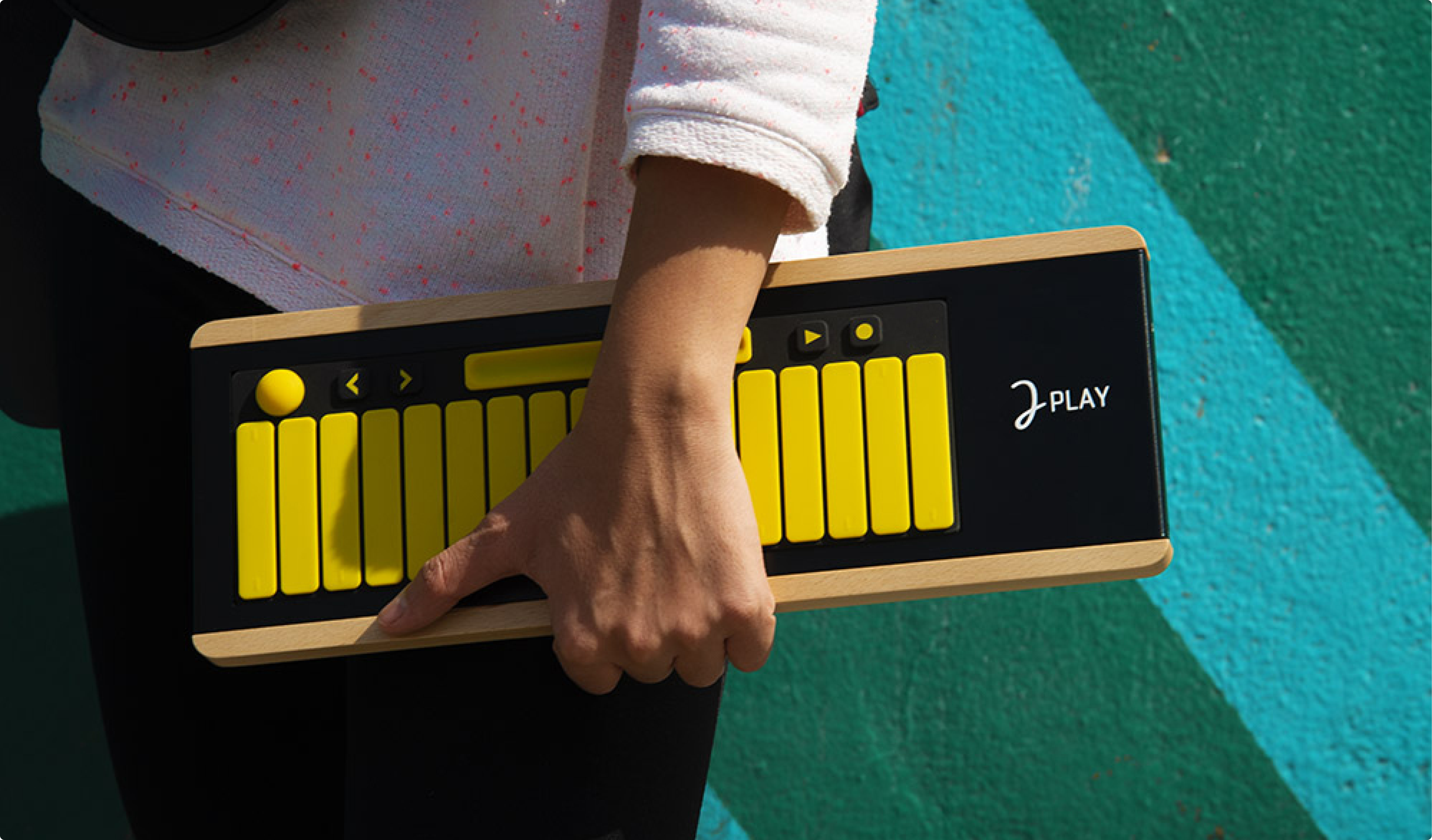J-Play instrument